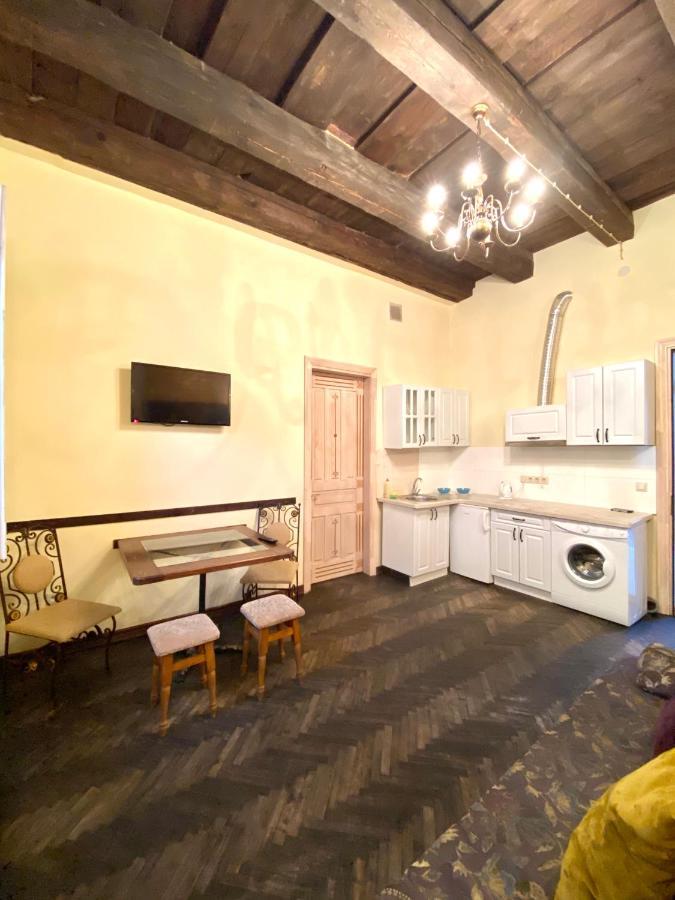 Квартира Подобово На Вулиці Валова 21А Lviv Extérieur photo
