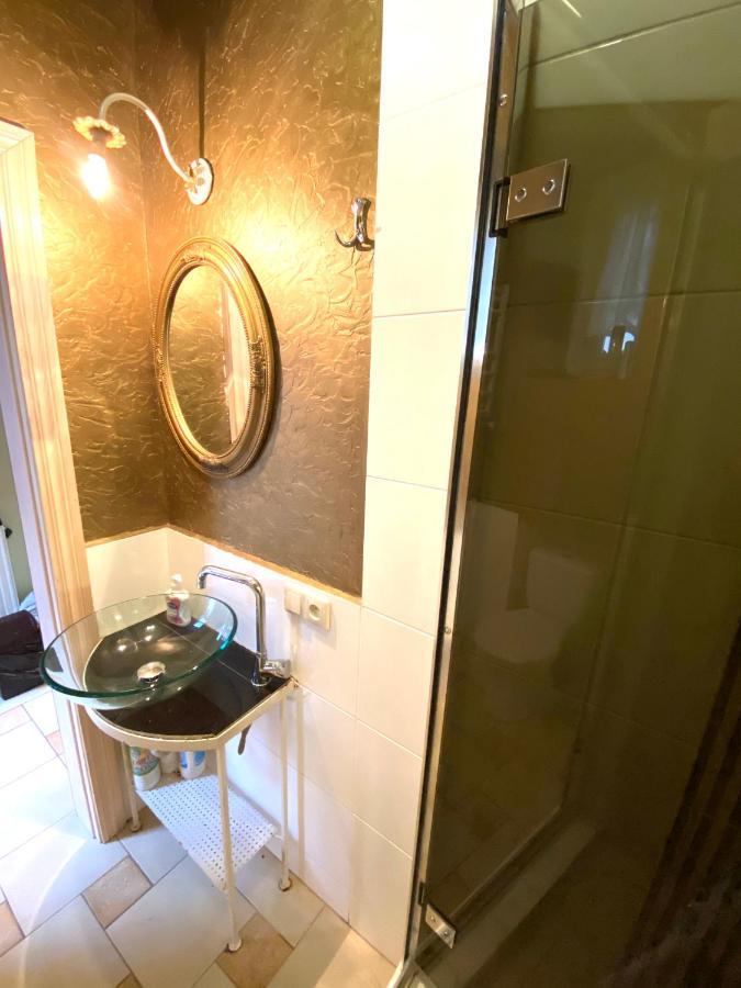 Квартира Подобово На Вулиці Валова 21А Lviv Extérieur photo