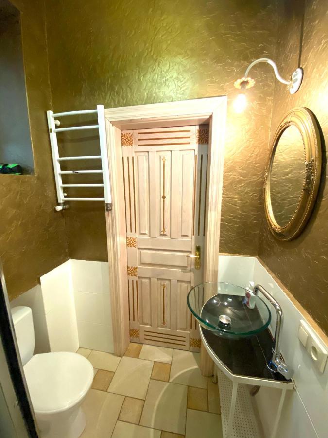 Квартира Подобово На Вулиці Валова 21А Lviv Extérieur photo